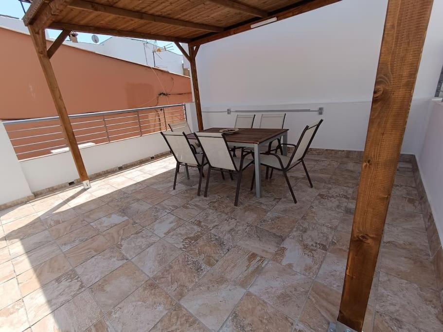Beautiful House On The El Palo - - Allende