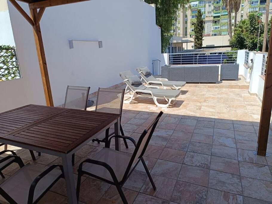 Beautiful House On The El Palo - - Allende